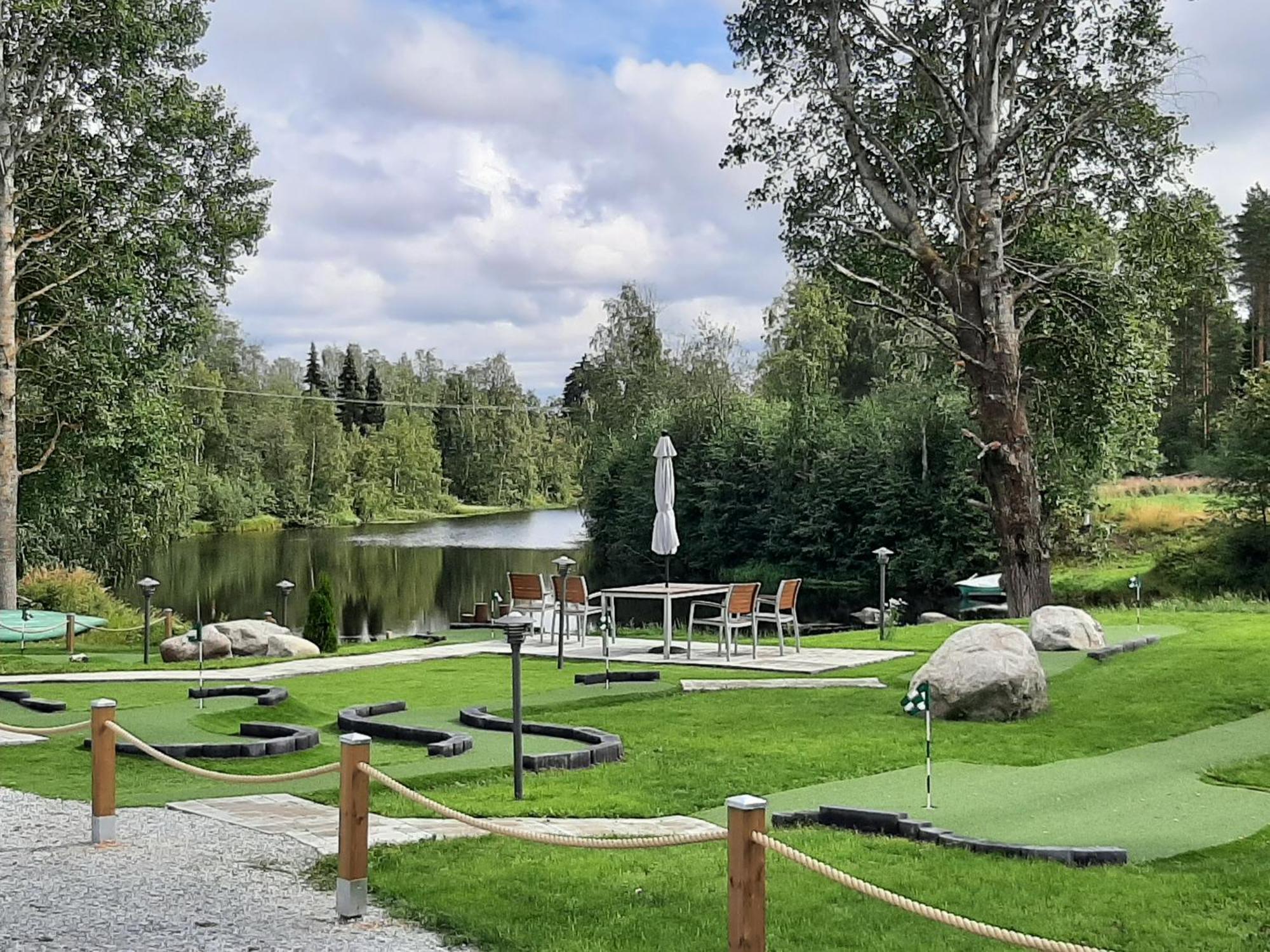 Huhtaniemen Moekkikylae Hotel Veteli Exterior photo
